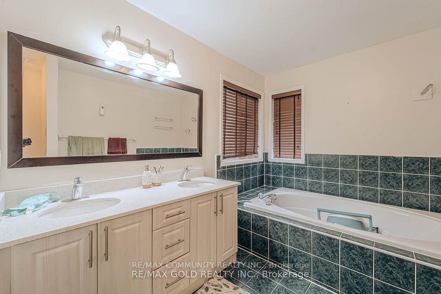 10 Squirreltail Way, Brampton, ON, L6R 1X4 - 15