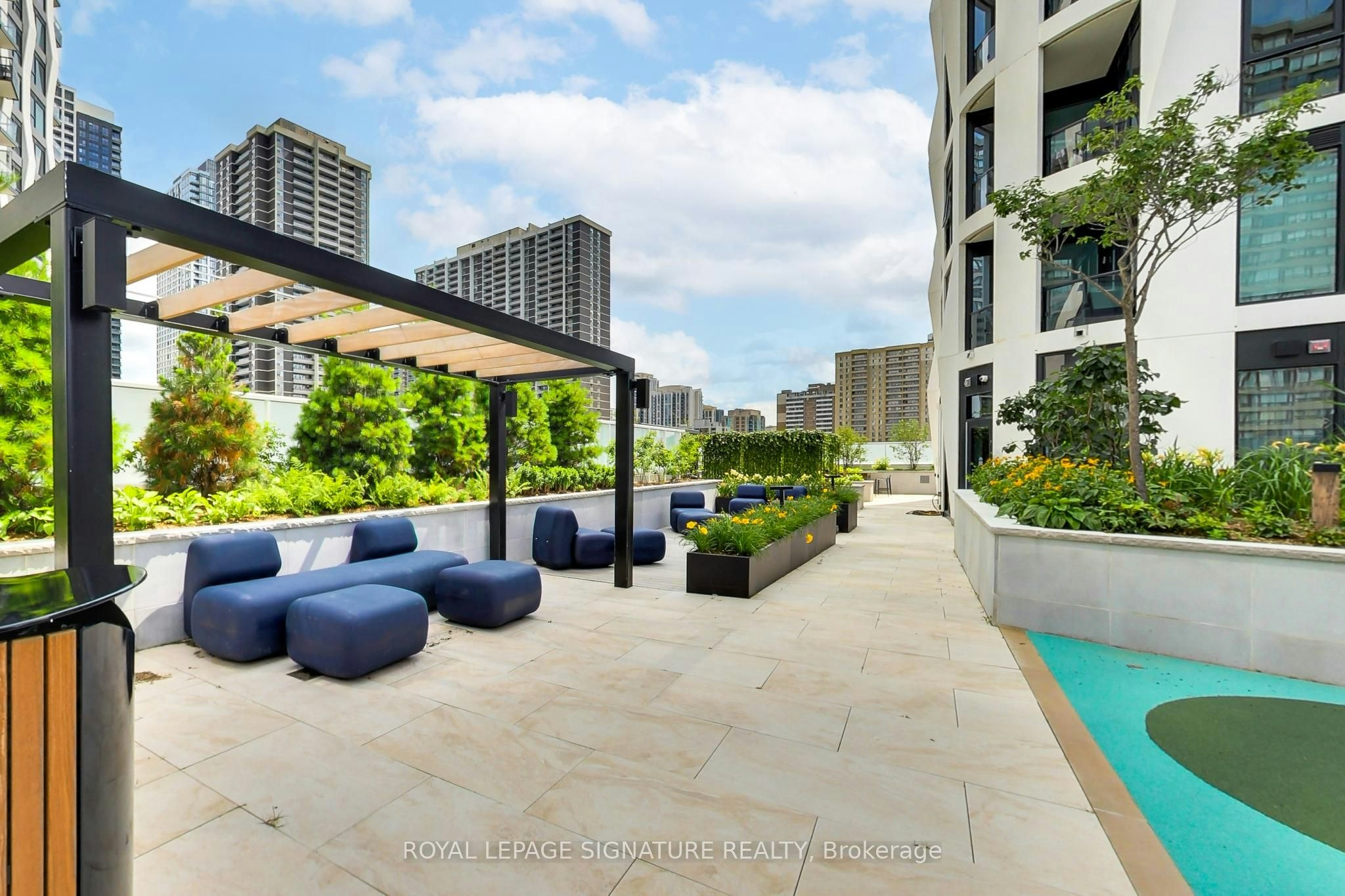 PH04-25 Cordova Avenue, Toronto, ON, M9A 0E5 - 35