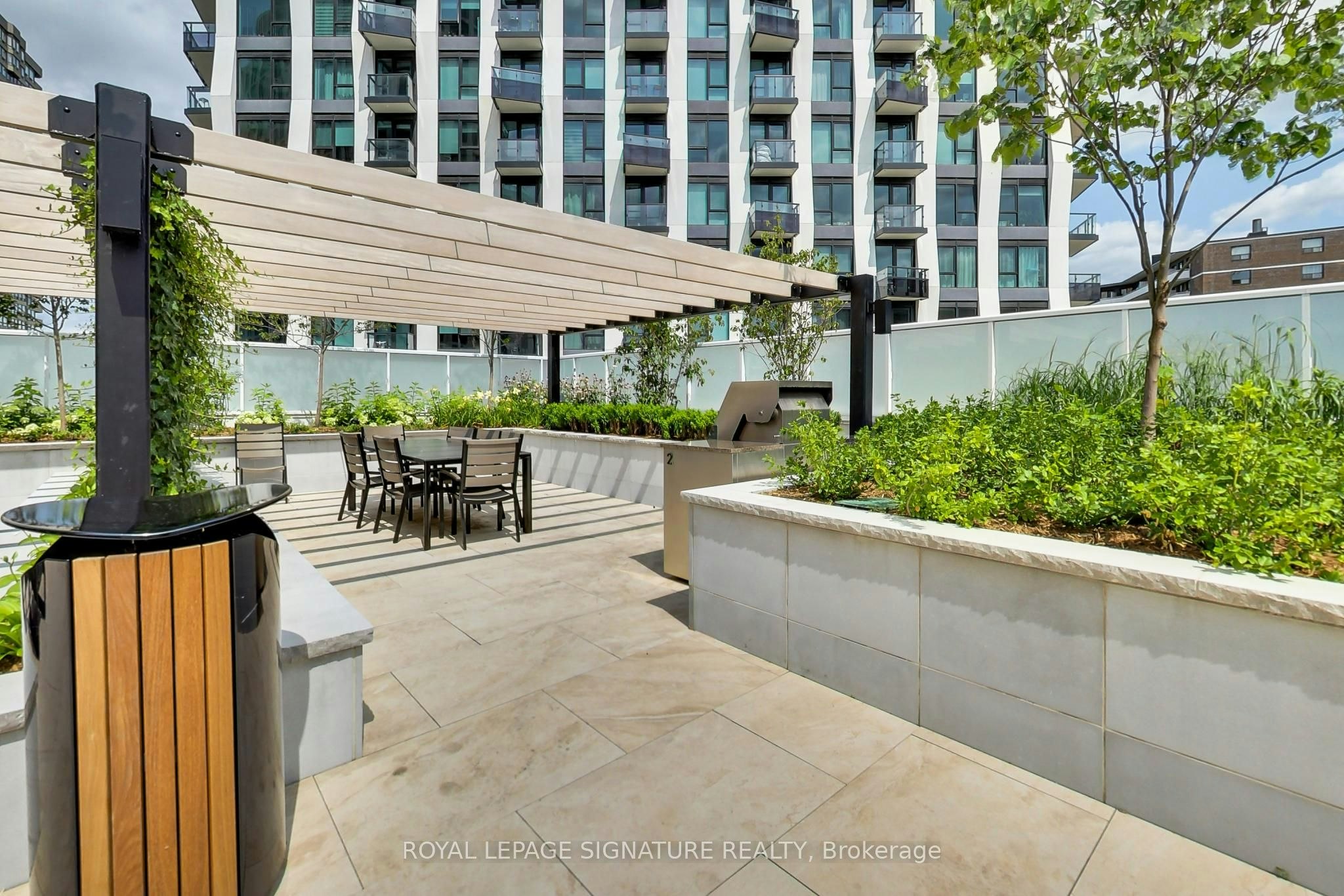 PH04-25 Cordova Avenue, Toronto, ON, M9A 0E5 - 28
