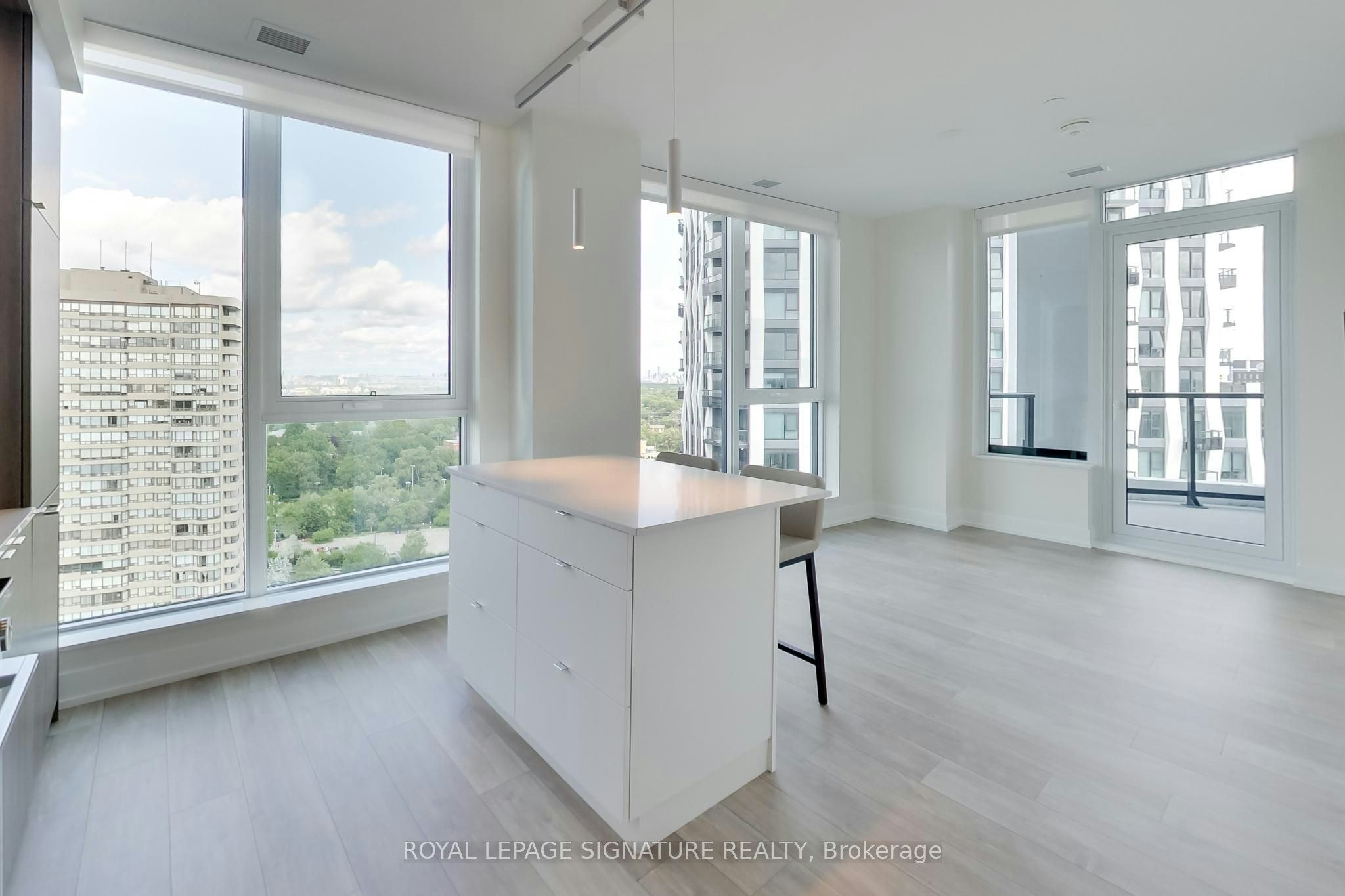 PH04-25 Cordova Avenue, Toronto, ON, M9A 0E5 - 14