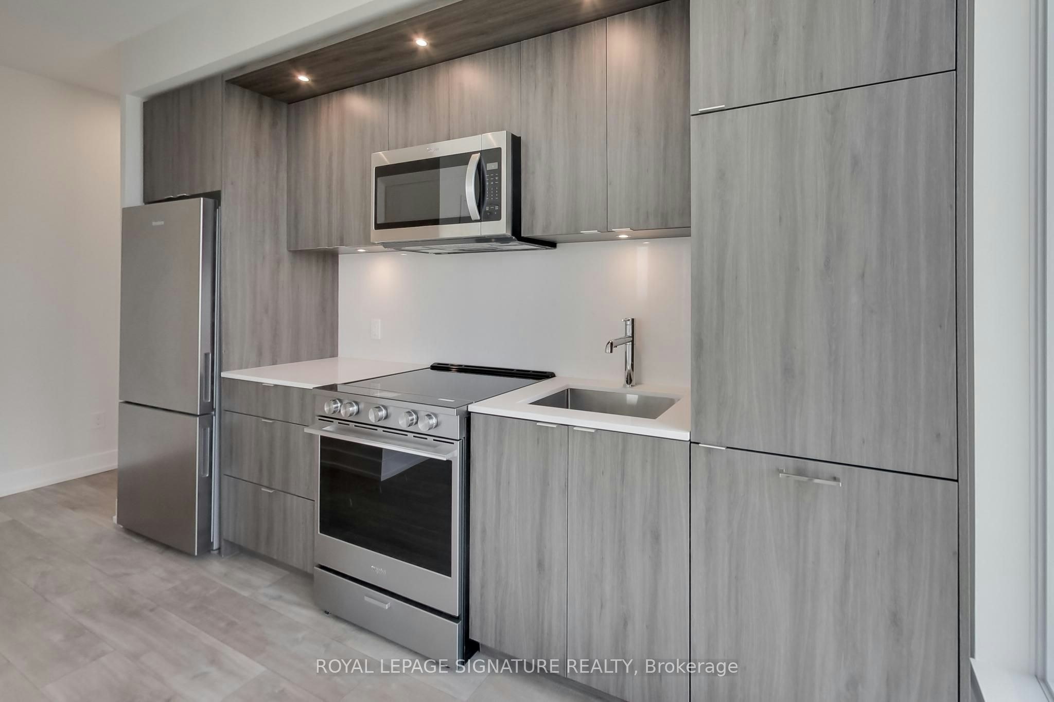 PH04-25 Cordova Avenue, Toronto, ON, M9A 0E5 - 13