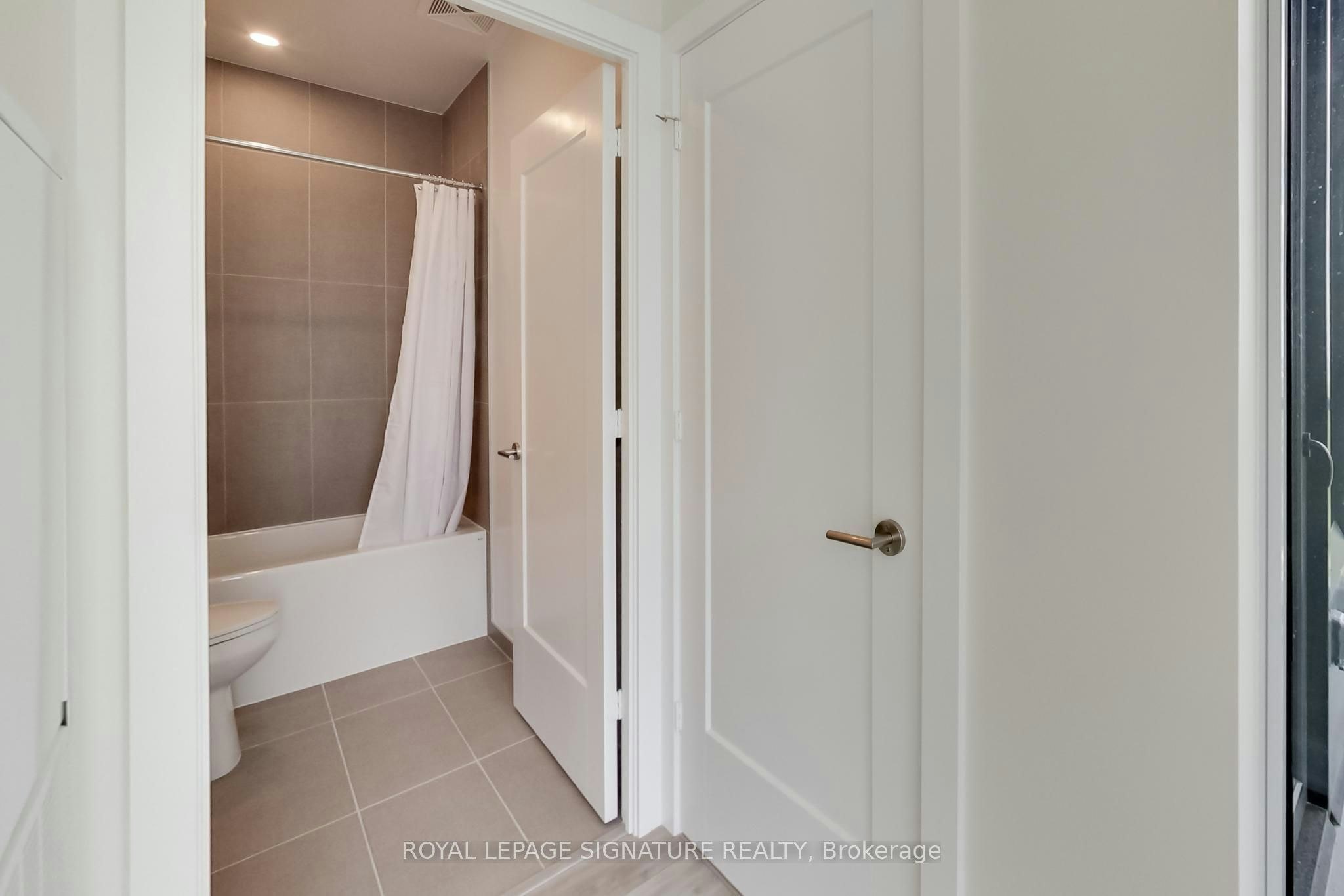 PH04-25 Cordova Avenue, Toronto, ON, M9A 0E5 - 22