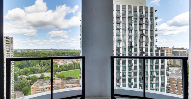 PH04-25 Cordova Avenue, Toronto, ON, M9A 0E5 - 25