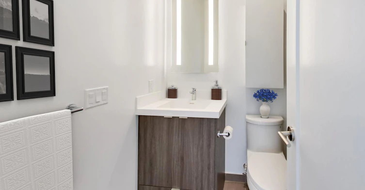 PH04-25 Cordova Avenue, Toronto, ON, M9A 0E5 - 9