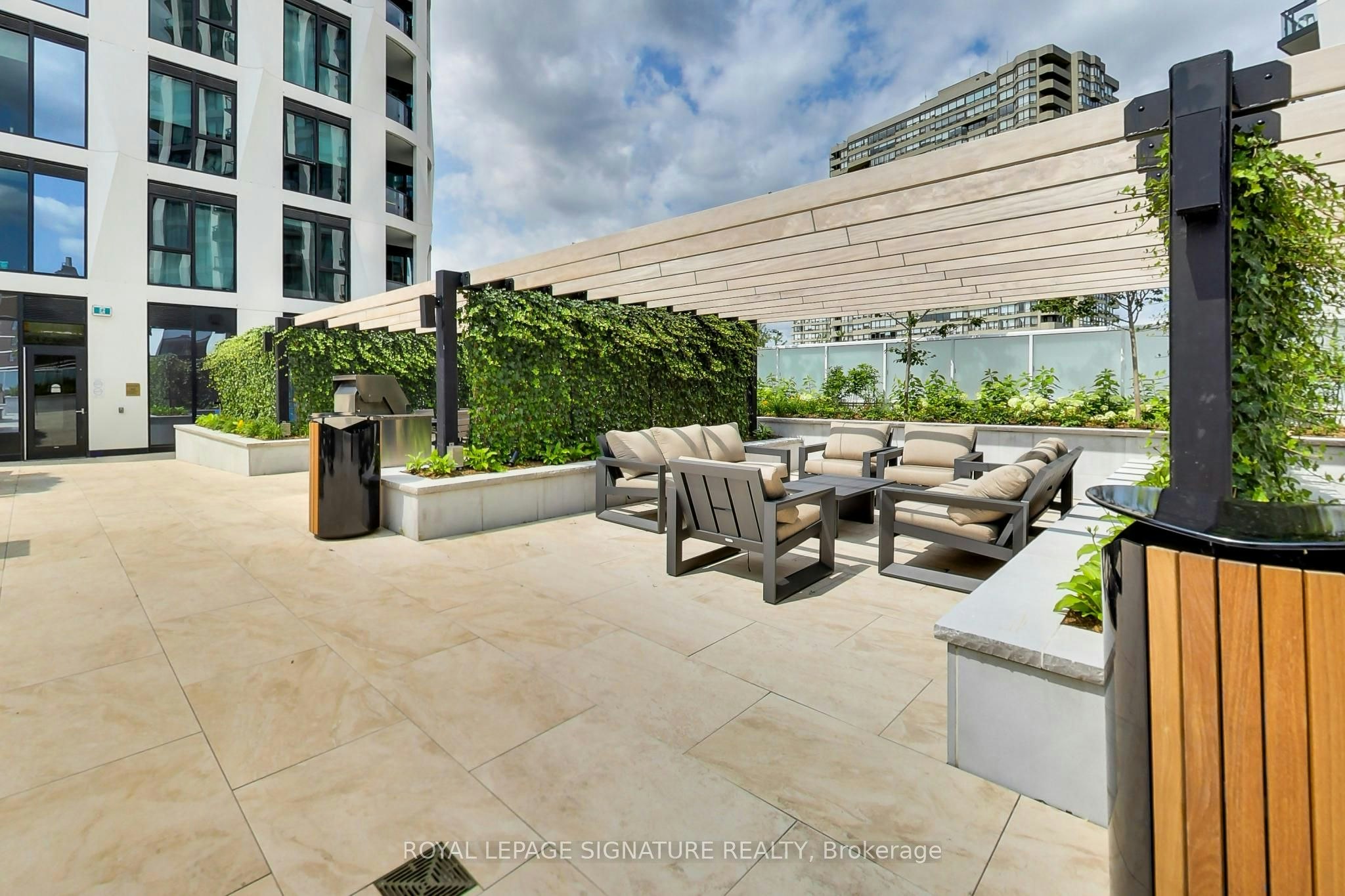 PH04-25 Cordova Avenue, Toronto, ON, M9A 0E5 - 27