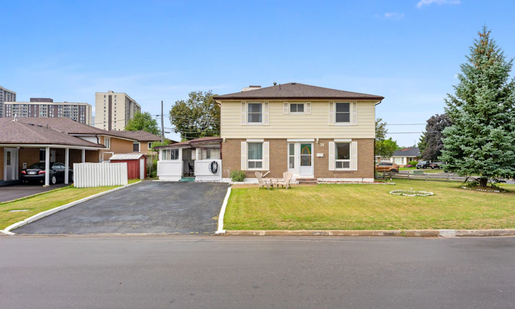 34 Cathcart Crescent