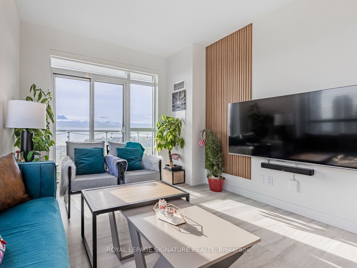 2704-251 Manitoba Street, Toronto, ON, M8Y 0C7 - 3