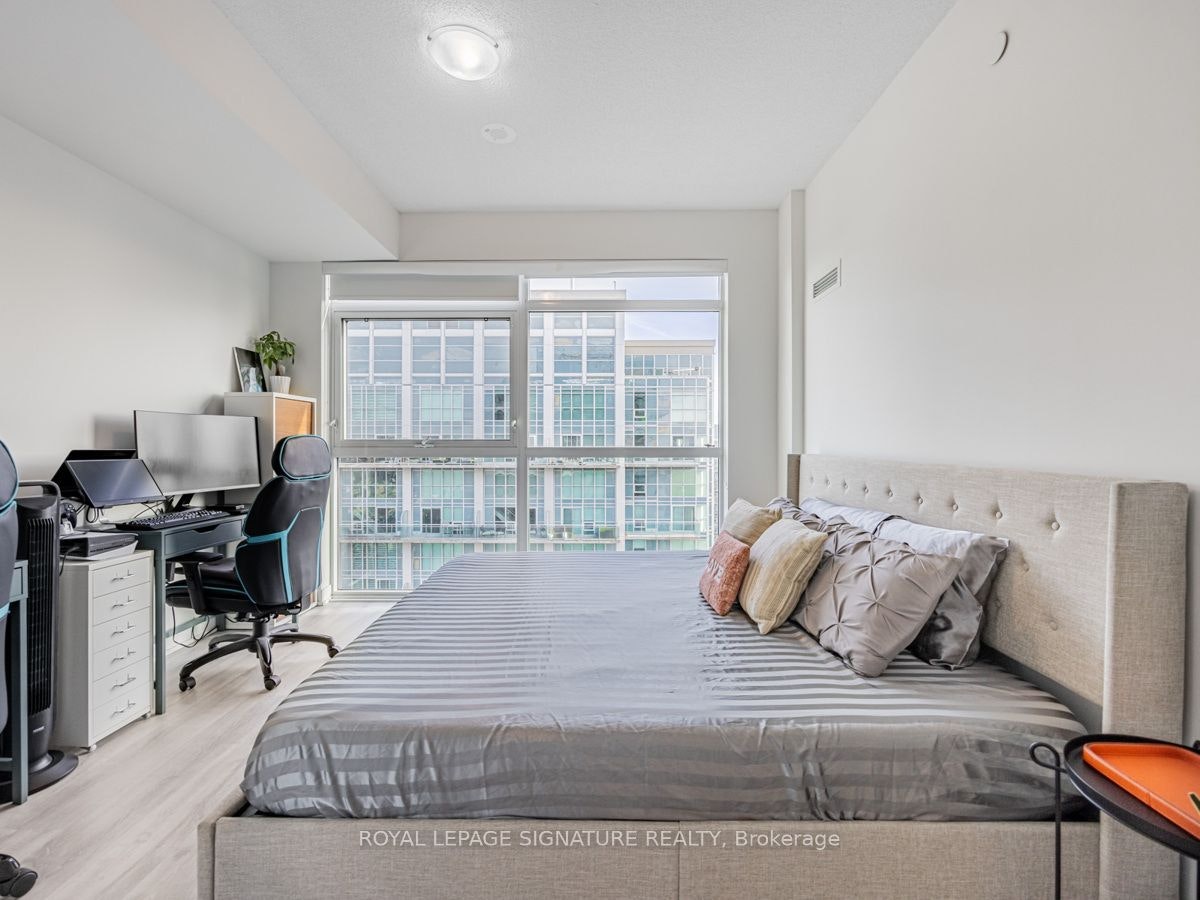 2704-251 Manitoba Street, Toronto, ON, M8Y 0C7 - 18