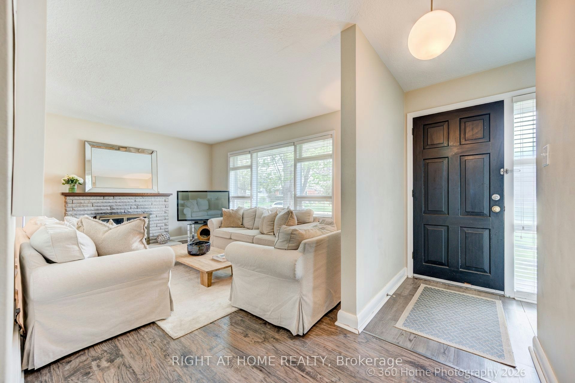 1493 Constance Drive, Oakville, ON, L6J 2T8 - 5