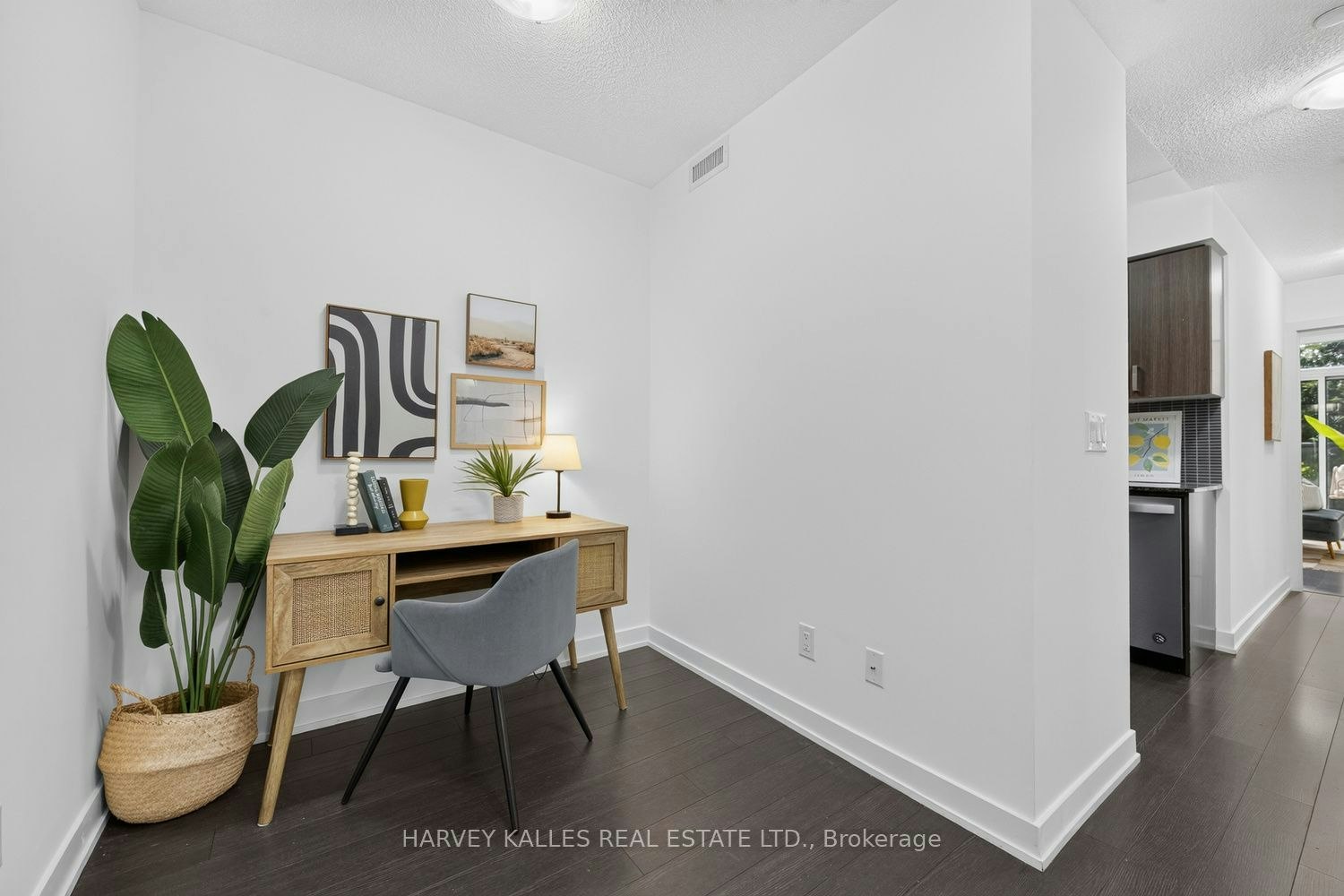 214-1603 Eglinton Avenue W, Toronto, ON, M6E 0A1 - 17