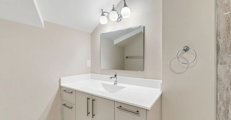 Upper-10 Warbeck Place, Toronto, ON, M9R 3C3 - 10
