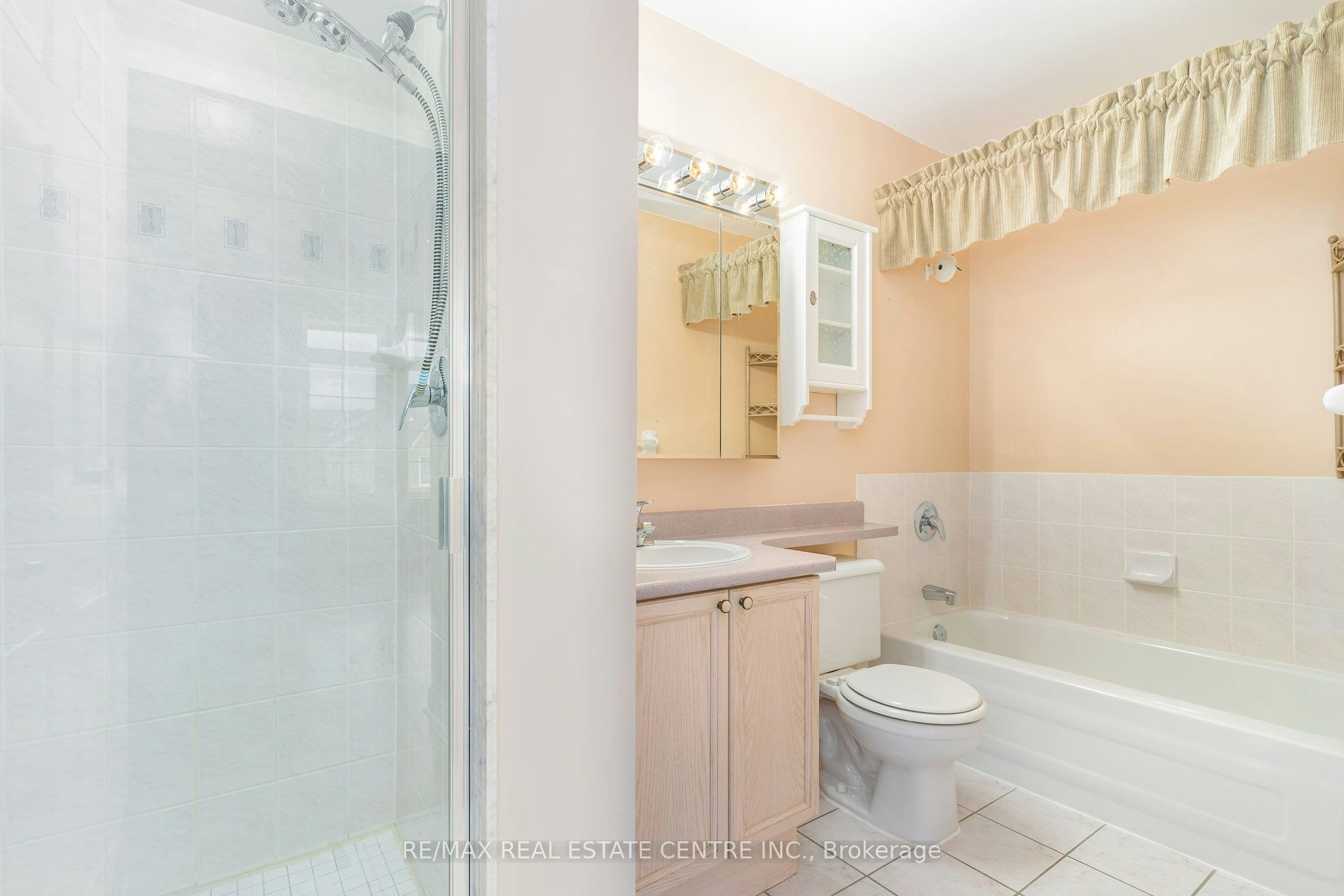 410-2301 Parkhaven Boulevard, Oakville, ON, L6H 6V6 - 12