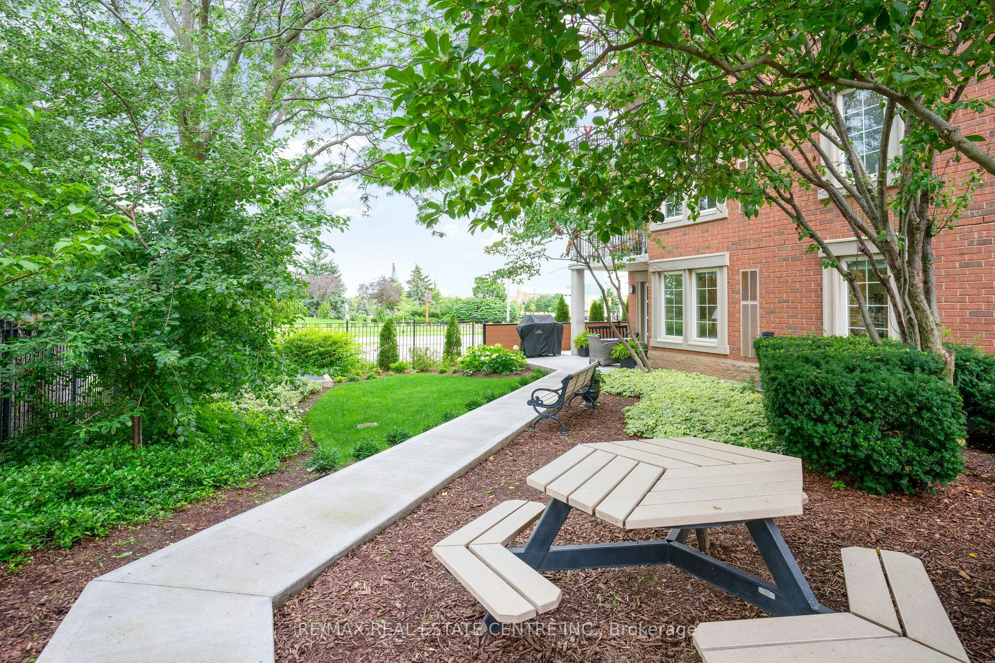 410-2301 Parkhaven Boulevard, Oakville, ON, L6H 6V6 - 22