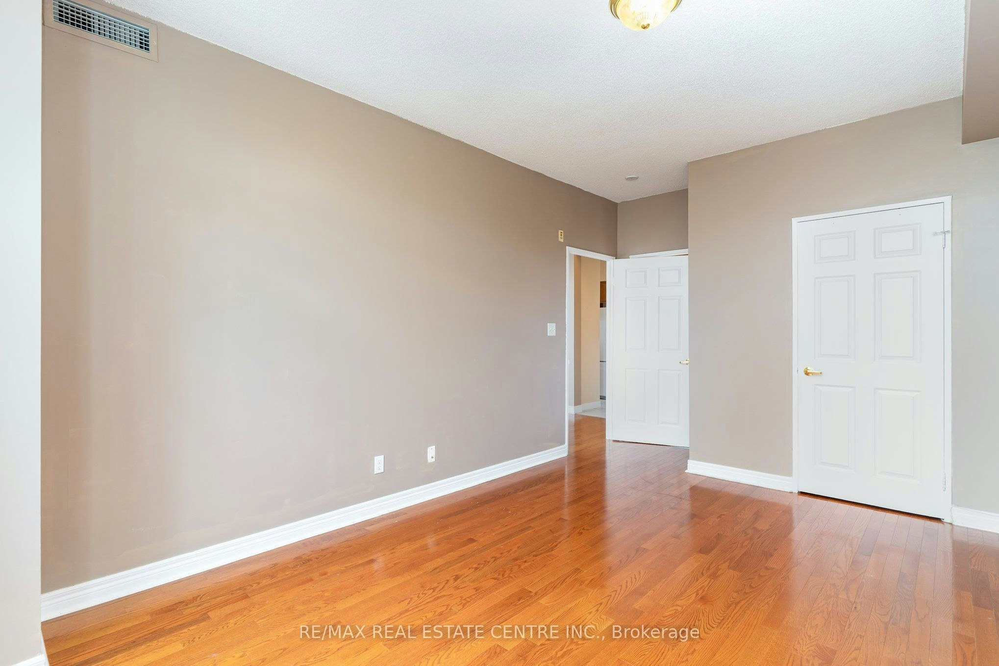 410-2301 Parkhaven Boulevard, Oakville, ON, L6H 6V6 - 13