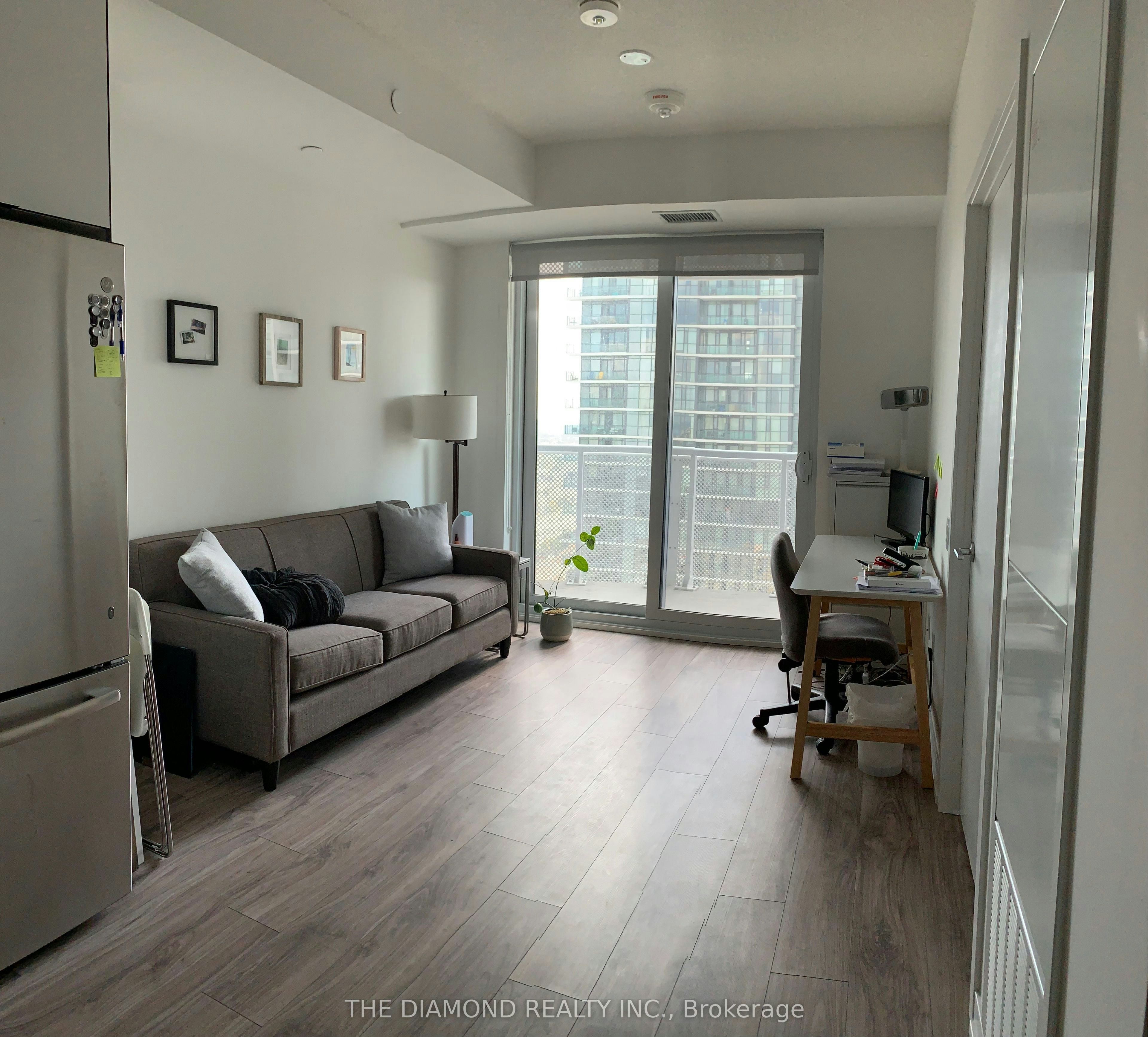 2711-4065 Confederation Parkway, Mississauga, ON, L5B 0L4