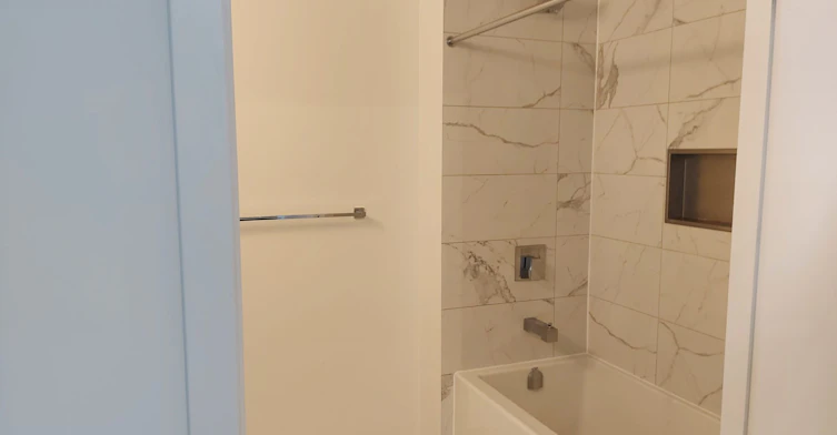 2711-4065 Confederation Parkway, Mississauga, ON, L5B 0L4 - 8