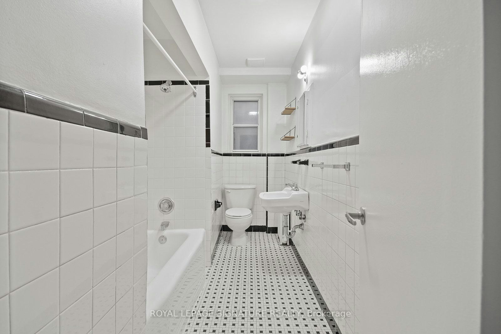 1-46 Albert Avenue, Toronto, ON, M8V 2L7 - 14