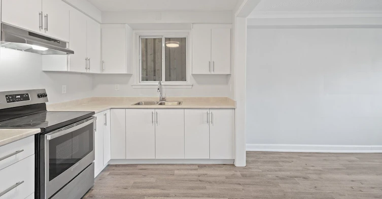 1-46 Albert Avenue, Toronto, ON, M8V 2L7 - 8