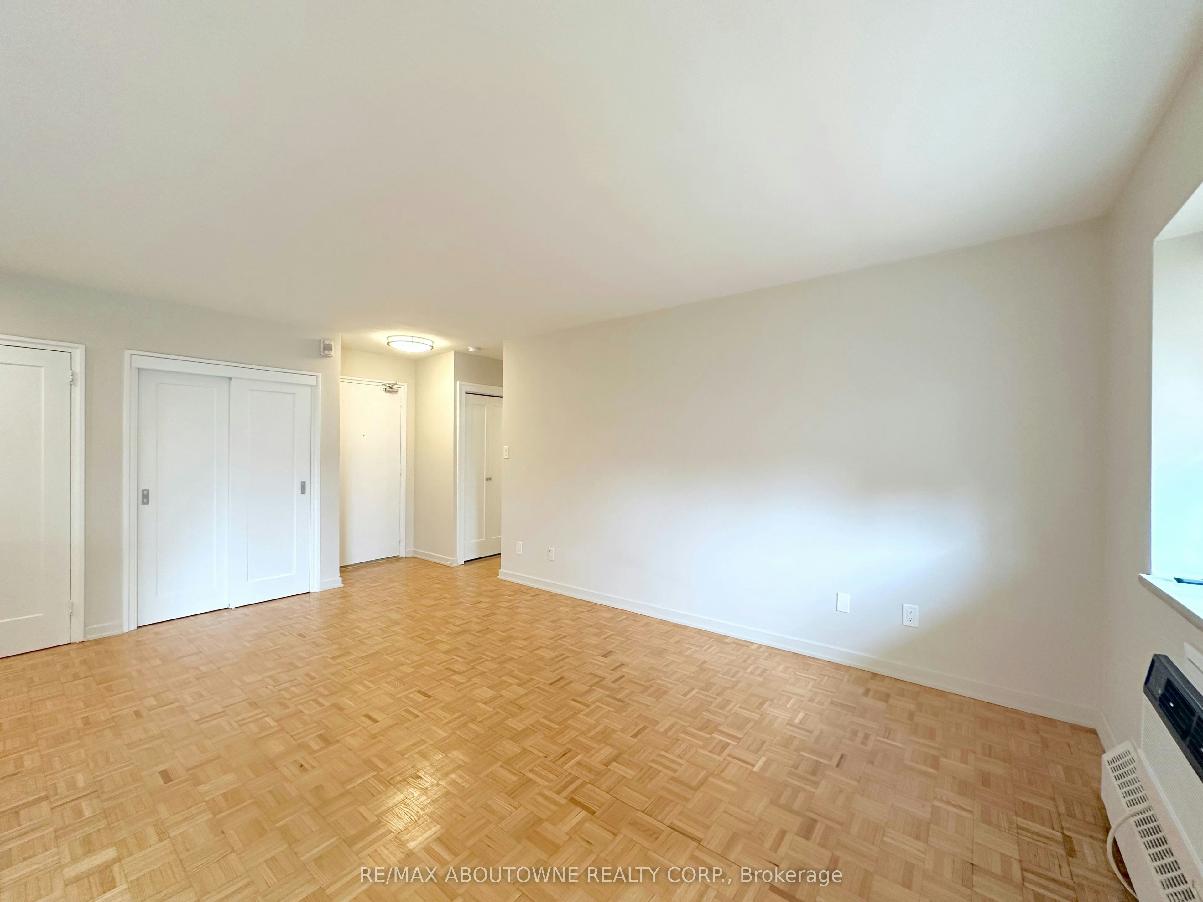 306-135 Allan Street, Oakville, ON, L6J 3N4 - 4