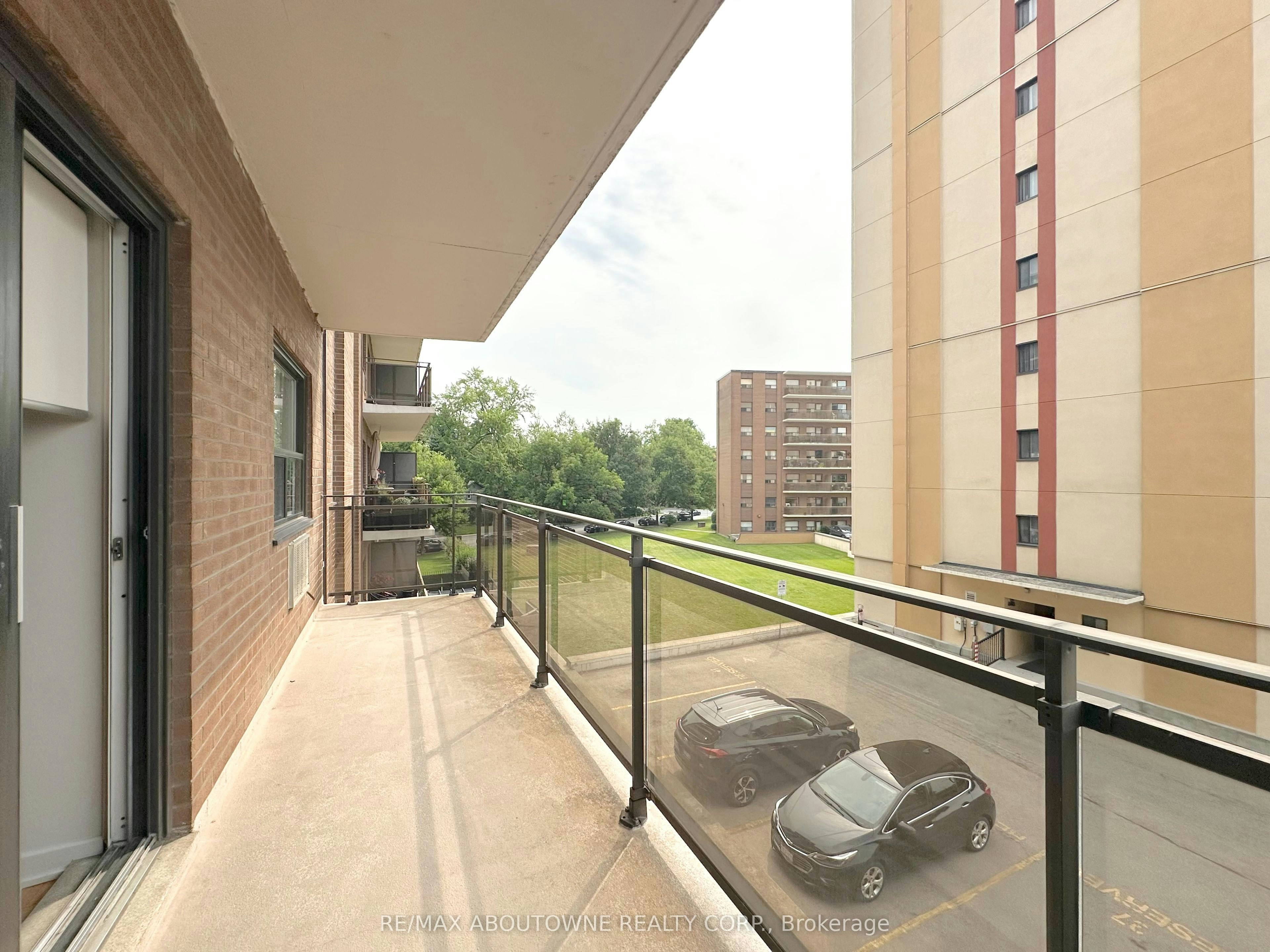 306-135 Allan Street, Oakville, ON, L6J 3N4 - 11
