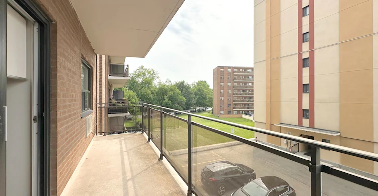 306-135 Allan Street, Oakville, ON, L6J 3N4 - 11