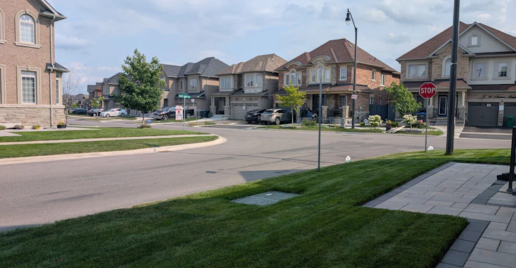 2 Henry Moody Street E, Brampton, ON, L7A 5A8 - 19