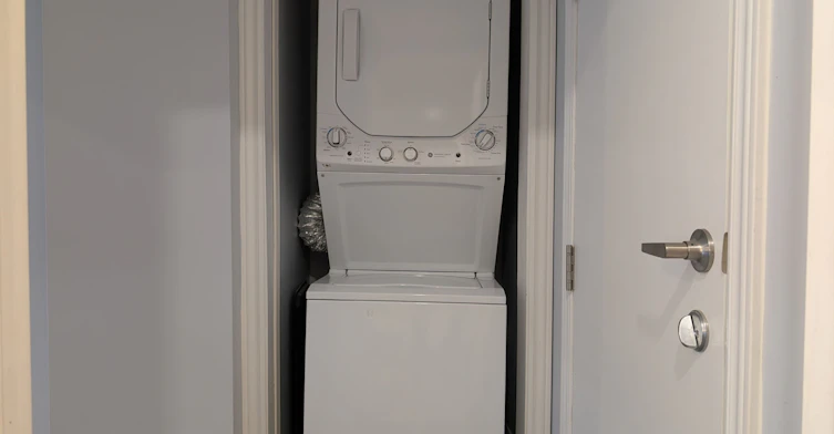 2 Henry Moody Street E, Brampton, ON, L7A 5A8 - 8