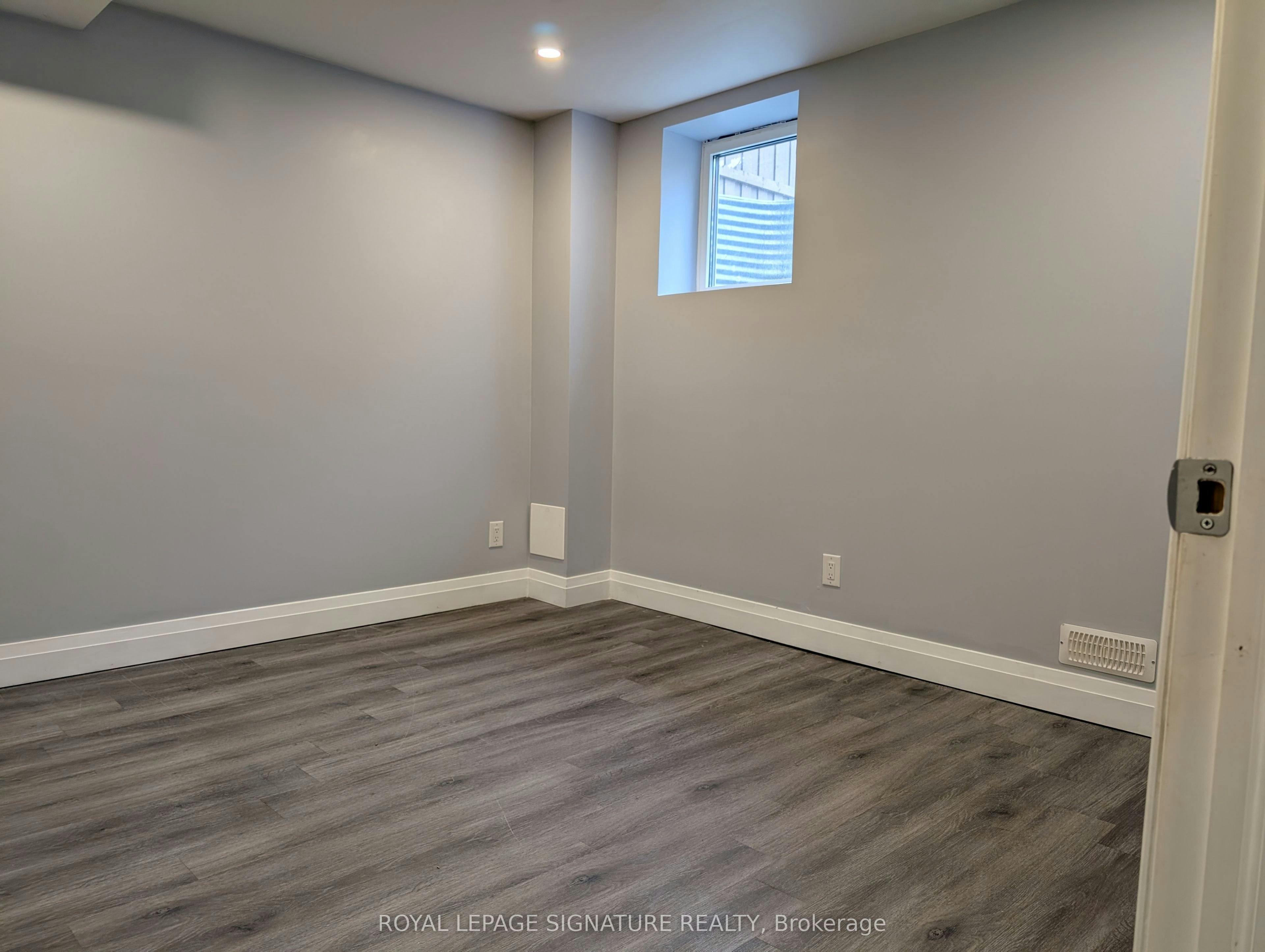 2 Henry Moody Street E, Brampton, ON, L7A 5A8 - 9