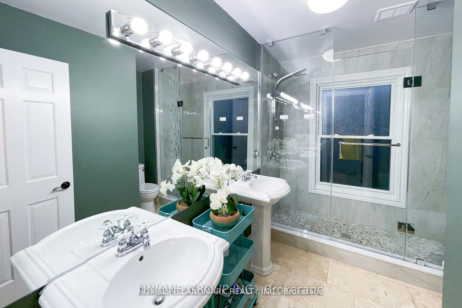 B5-2415 Jarvis Street, Mississauga, ON, L5C 2P7 - 3