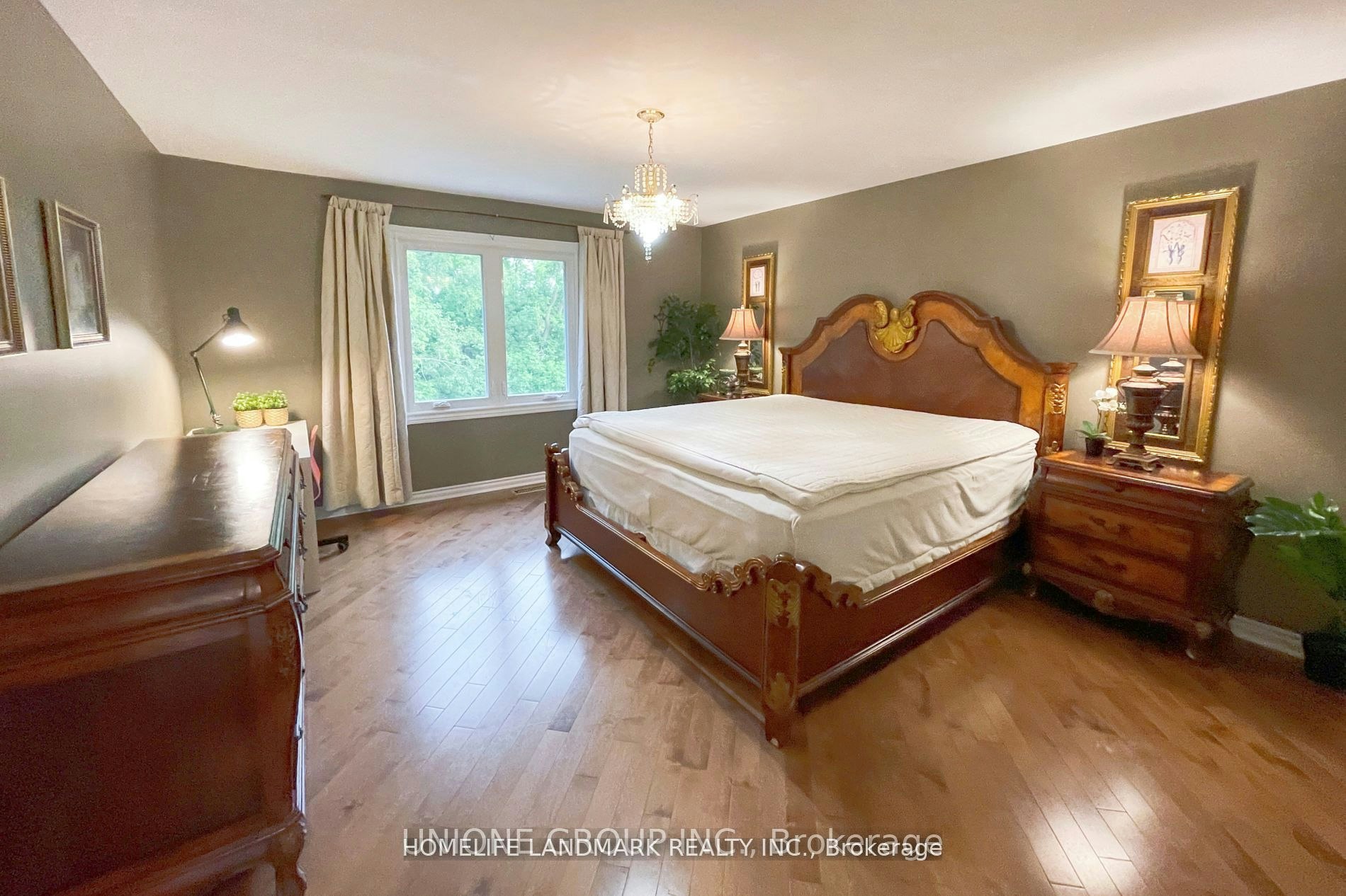 B5-2415 Jarvis Street, Mississauga, ON, L5C 2P7