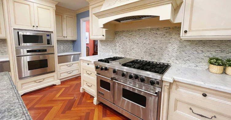 B5-2415 Jarvis Street, Mississauga, ON, L5C 2P7 - 13
