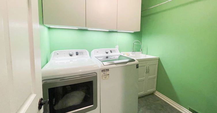B5-2415 Jarvis Street, Mississauga, ON, L5C 2P7 - 5