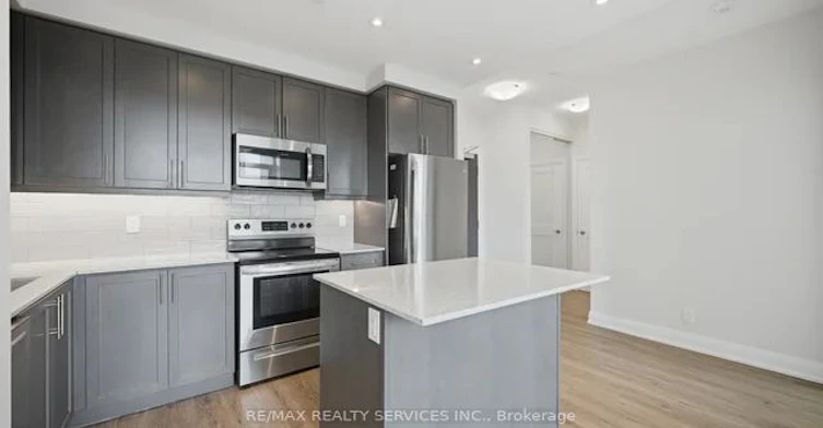 303-15 Lynch Street, Brampton, ON, L6W 0C7 - 12