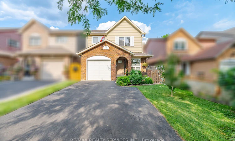 152 Weybridge Trail
