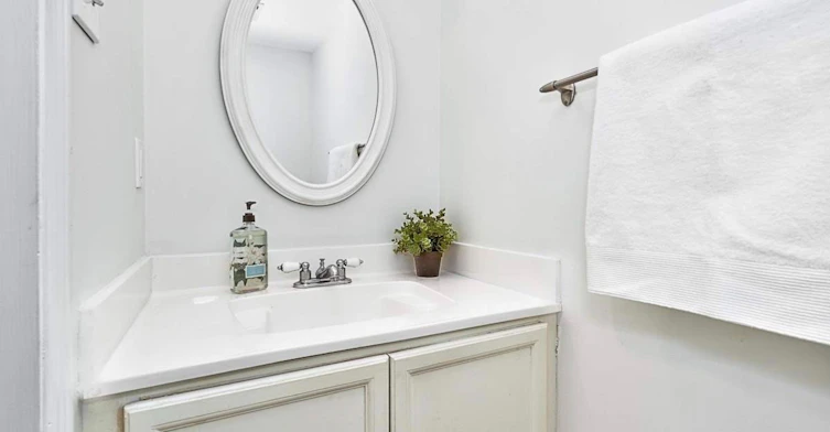 2586 Hammond Road, Mississauga, ON, L5K 1T2 - 14