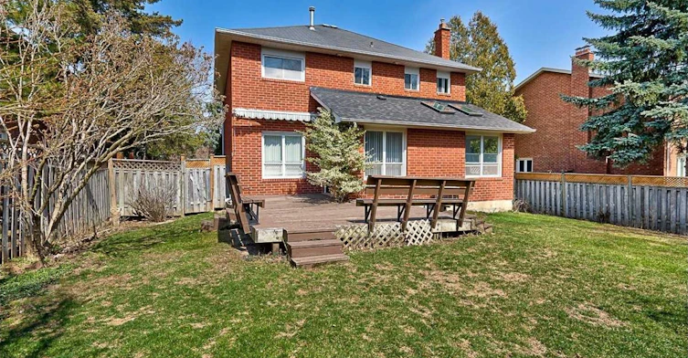 2586 Hammond Road, Mississauga, ON, L5K 1T2 - 2