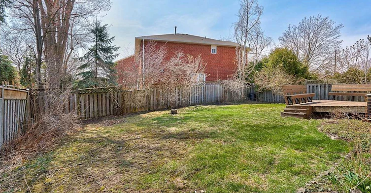 2586 Hammond Road, Mississauga, ON, L5K 1T2 - 3