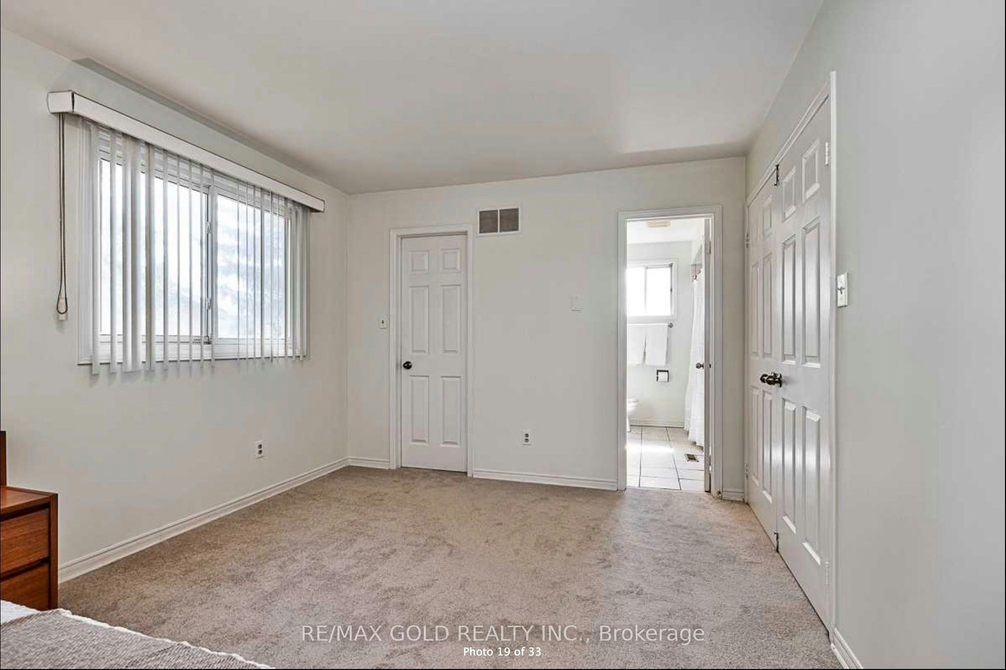 2586 Hammond Road, Mississauga, ON, L5K 1T2 - 18