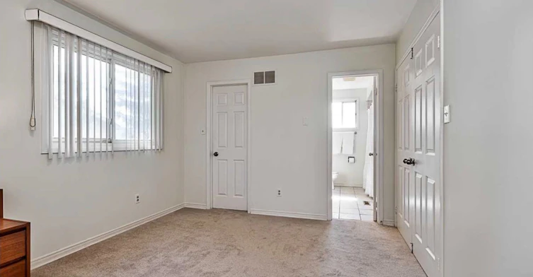 2586 Hammond Road, Mississauga, ON, L5K 1T2 - 18