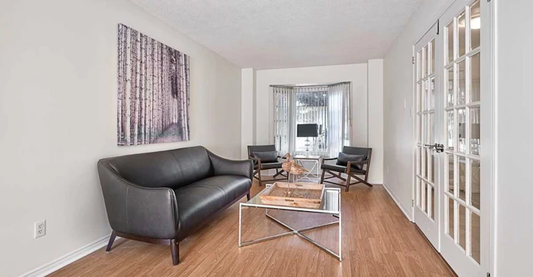 2586 Hammond Road, Mississauga, ON, L5K 1T2 - 5