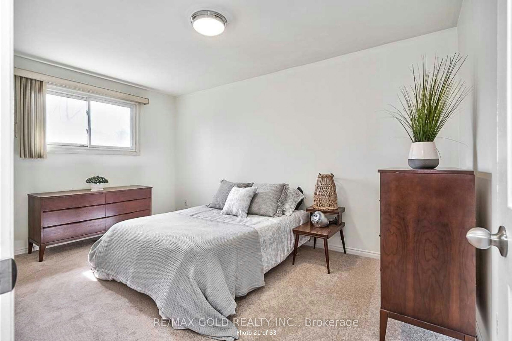2586 Hammond Road, Mississauga, ON, L5K 1T2 - 20