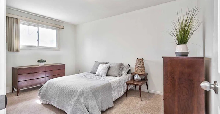 2586 Hammond Road, Mississauga, ON, L5K 1T2 - 20