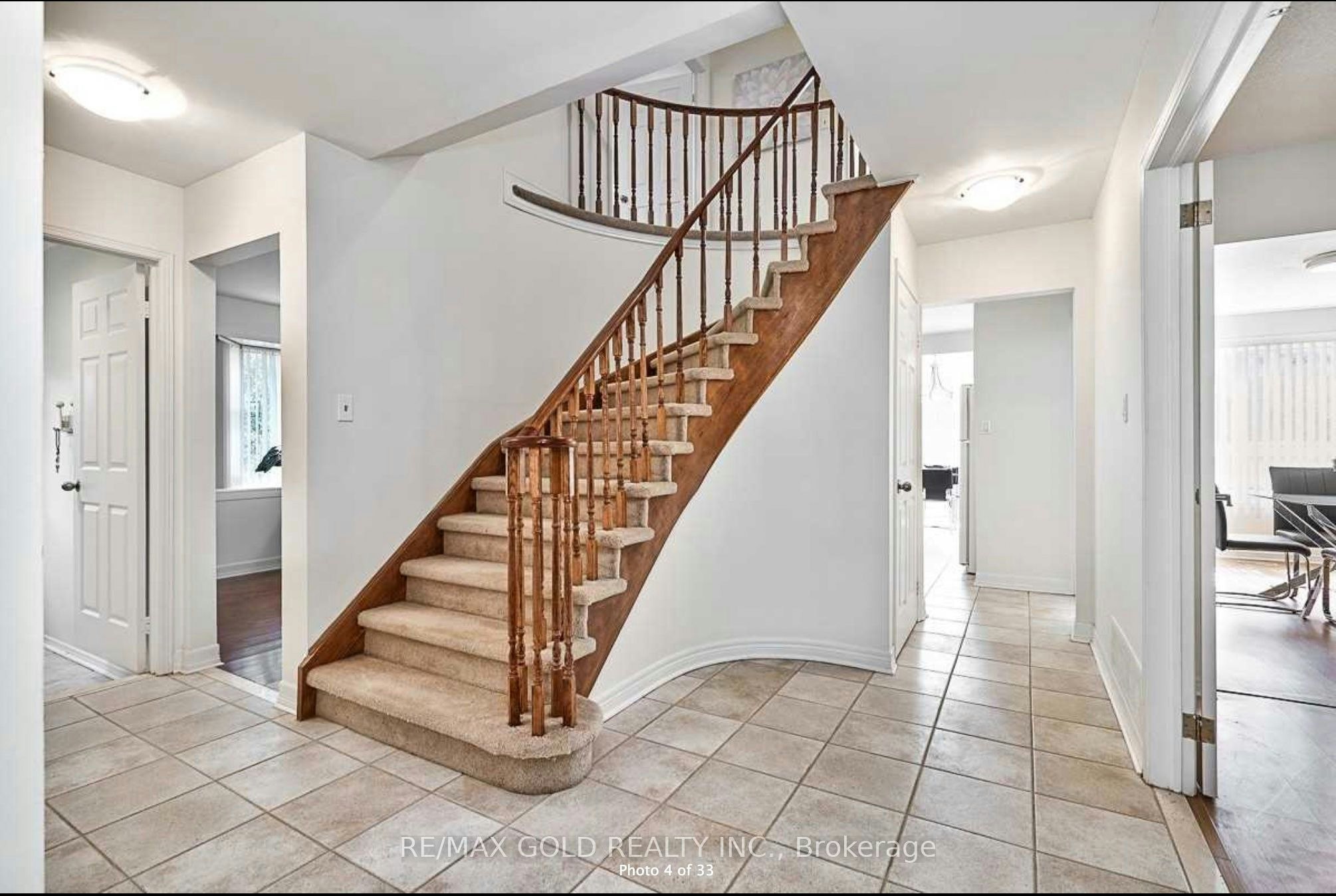 2586 Hammond Road, Mississauga, ON, L5K 1T2 - 10