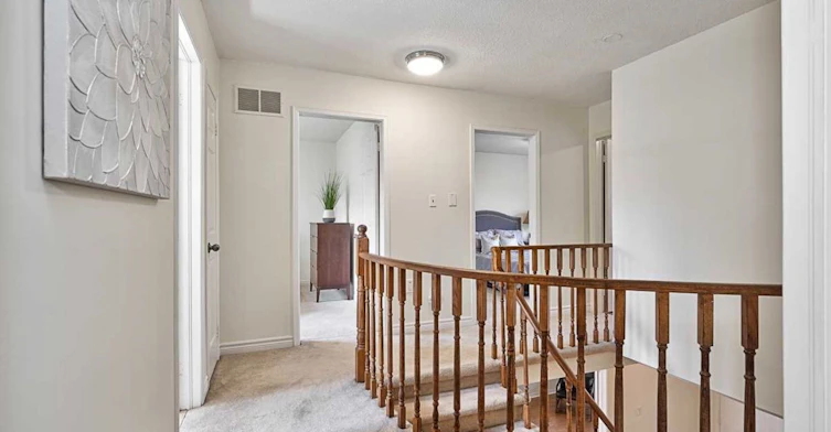 2586 Hammond Road, Mississauga, ON, L5K 1T2 - 16