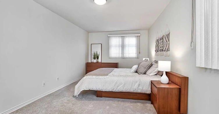 2586 Hammond Road, Mississauga, ON, L5K 1T2 - 17