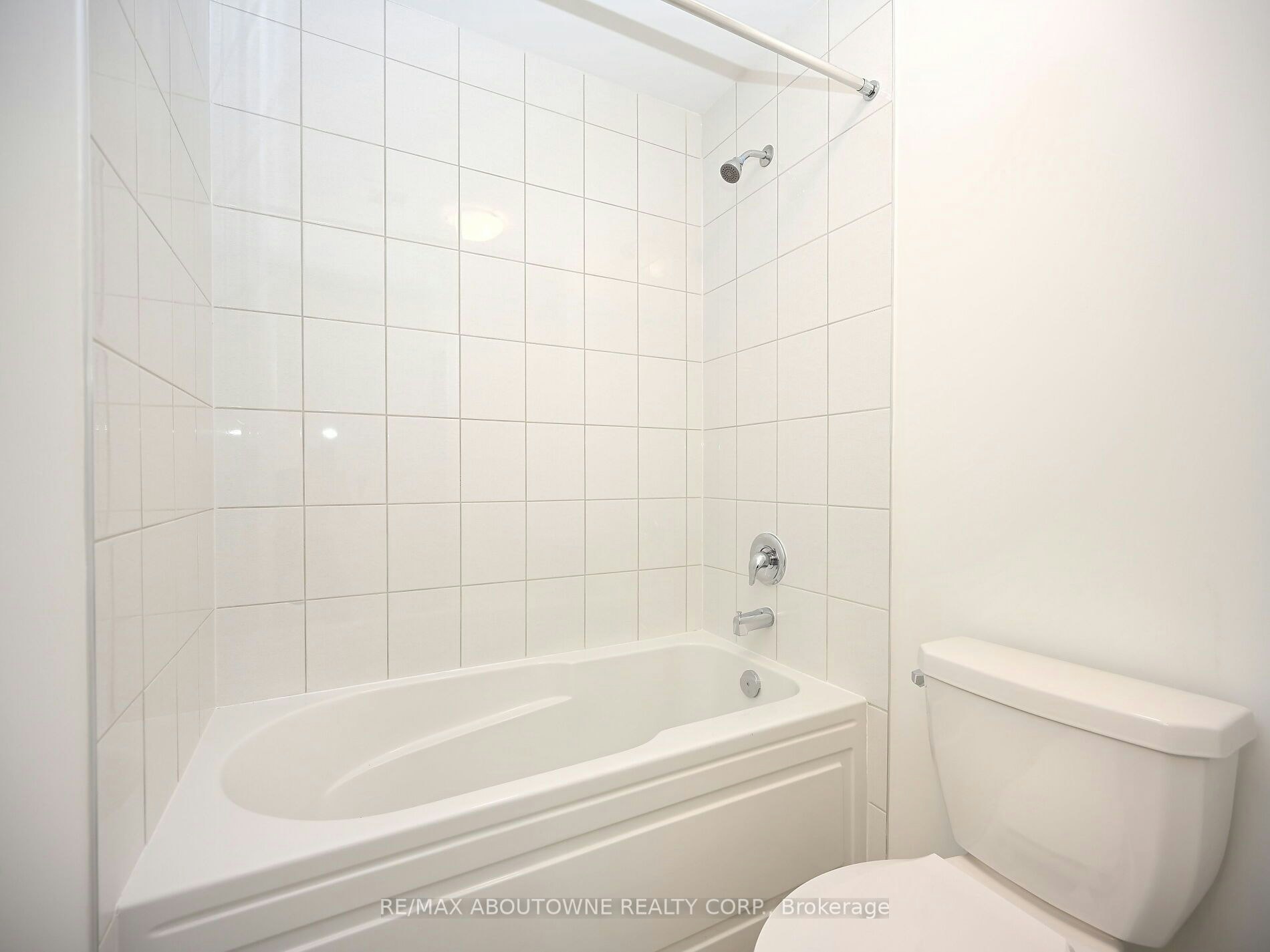 4088 Kadic Terrace, Mississauga, ON, L5M 2S8 - 36