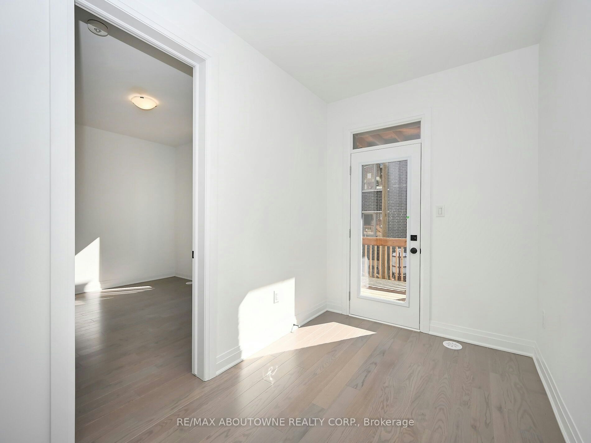 4088 Kadic Terrace, Mississauga, ON, L5M 2S8 - 8