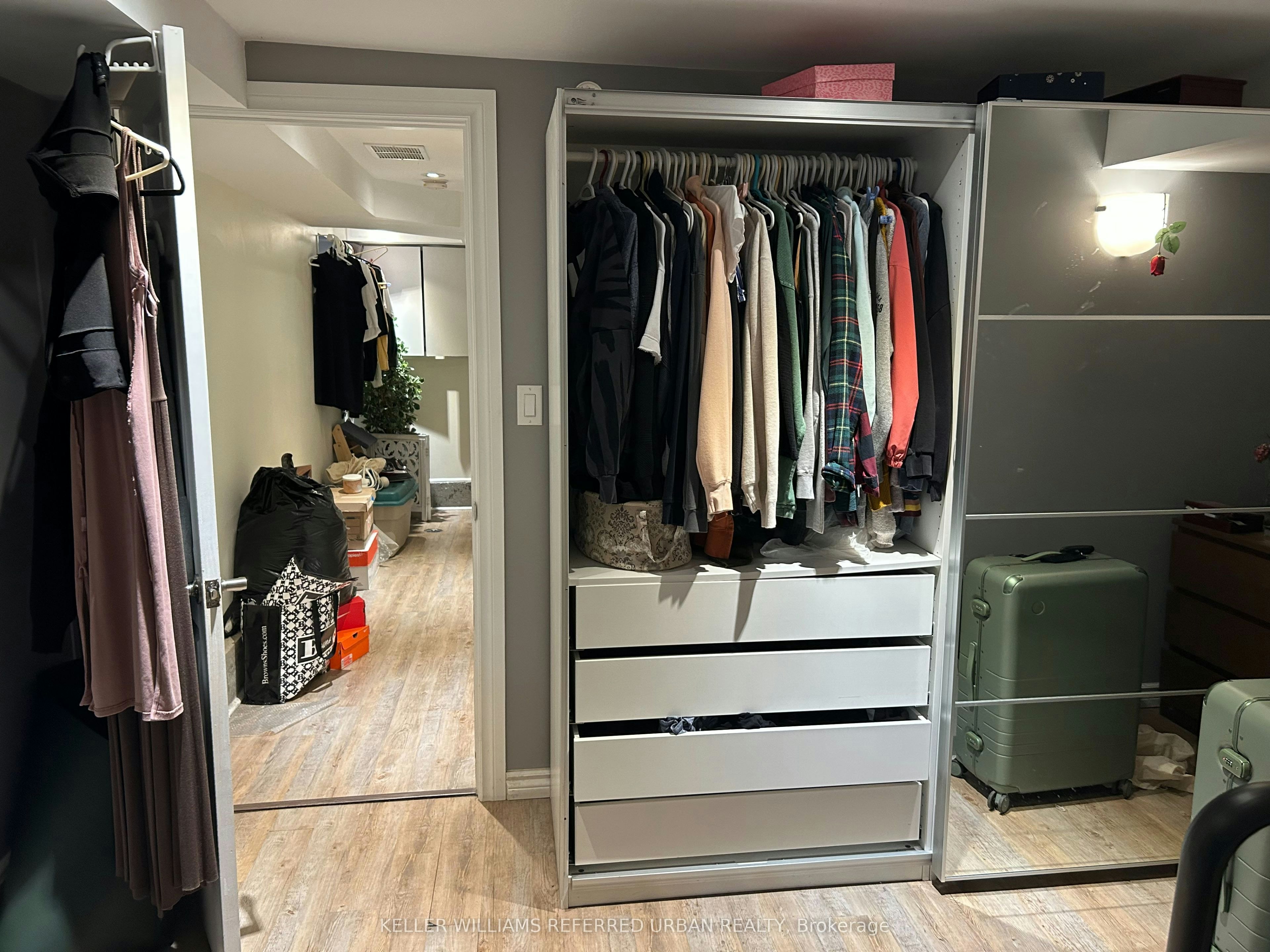 Lower-26 Indian Trail, Toronto, ON, M6R 1Z7 - 18