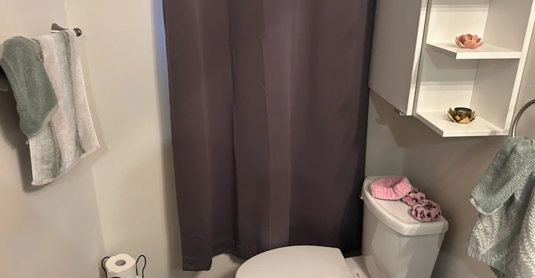 Lower-26 Indian Trail, Toronto, ON, M6R 1Z7 - 14