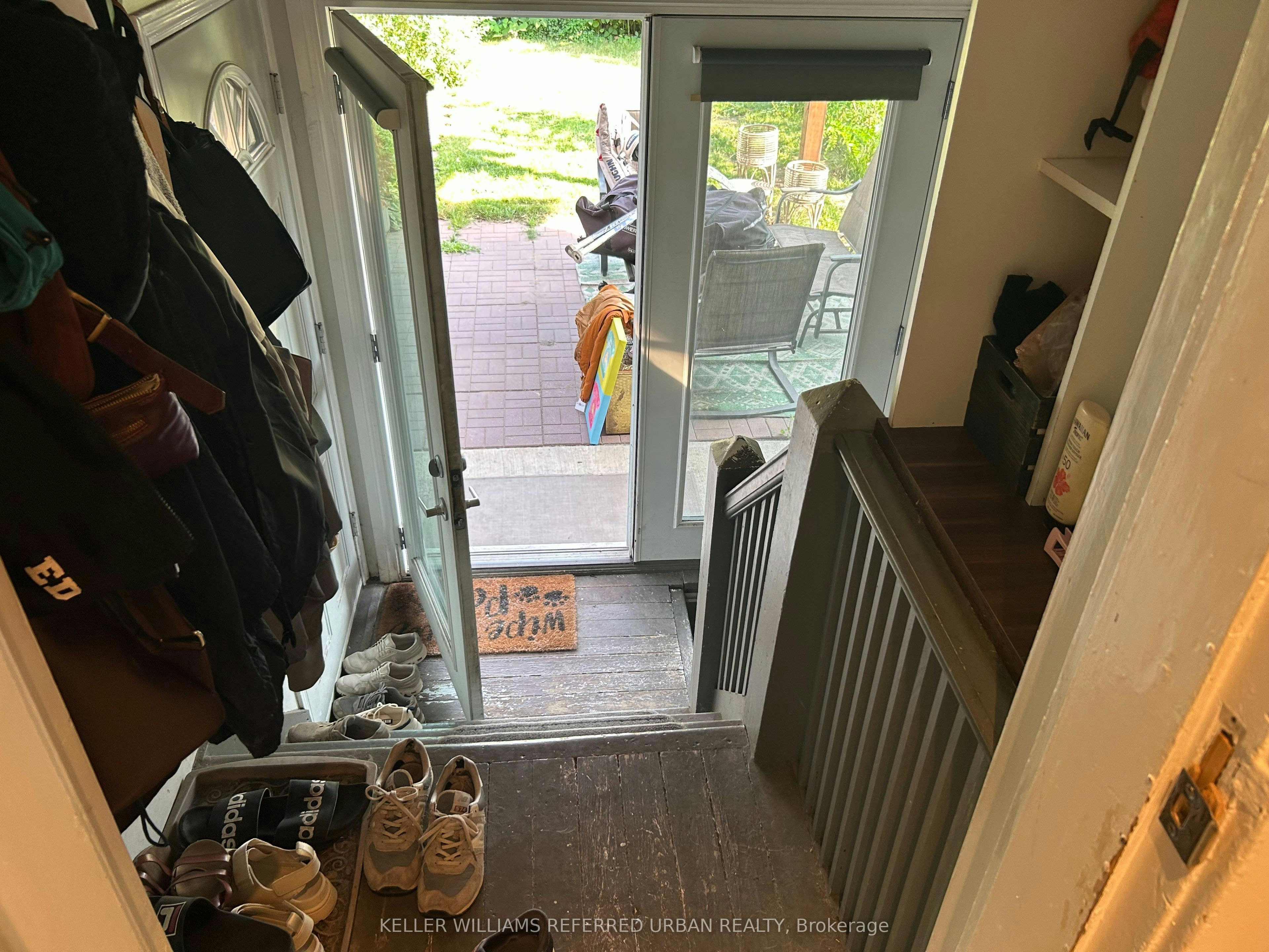 Lower-26 Indian Trail, Toronto, ON, M6R 1Z7 - 11